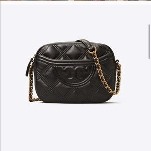NWT/BRAND NEW: Tory Burch Fleming Soft Camera Bag